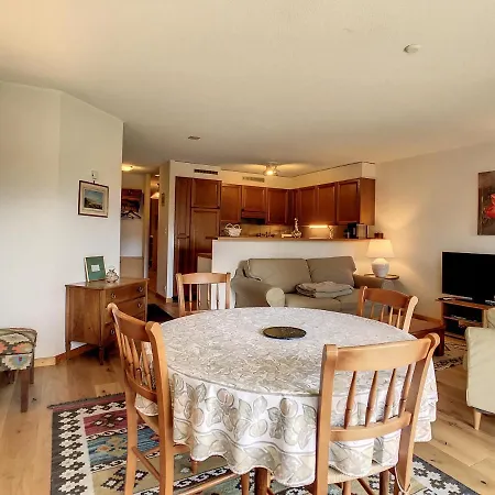 Apartment Andrea 052 *