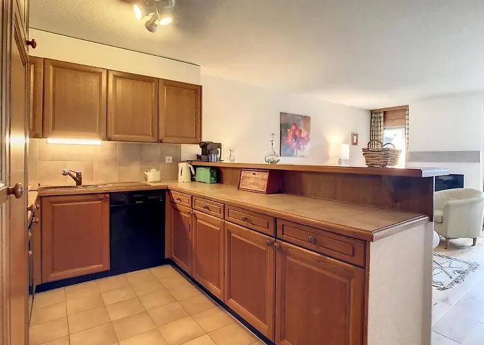 아파트 Andrea 052 *